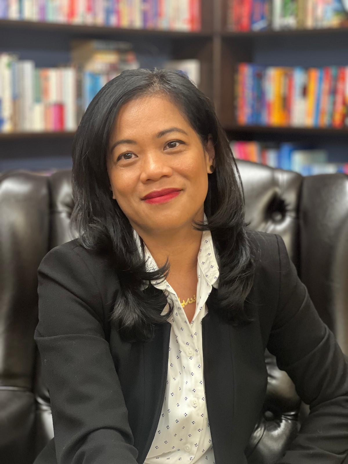 Andrea Recheta — Founder, AHAConsulting.AI